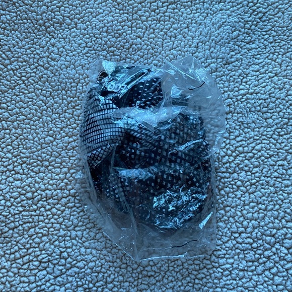 Ego- Bodycon Mono Print Slinky Dress, SIZE: US 2, UK 6. - Picture 5 of 5